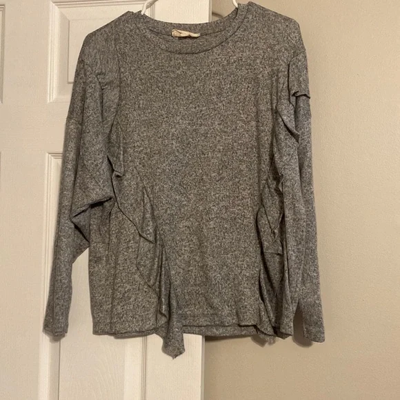 Gray Ruffle Sweater - Picture 1 of 1